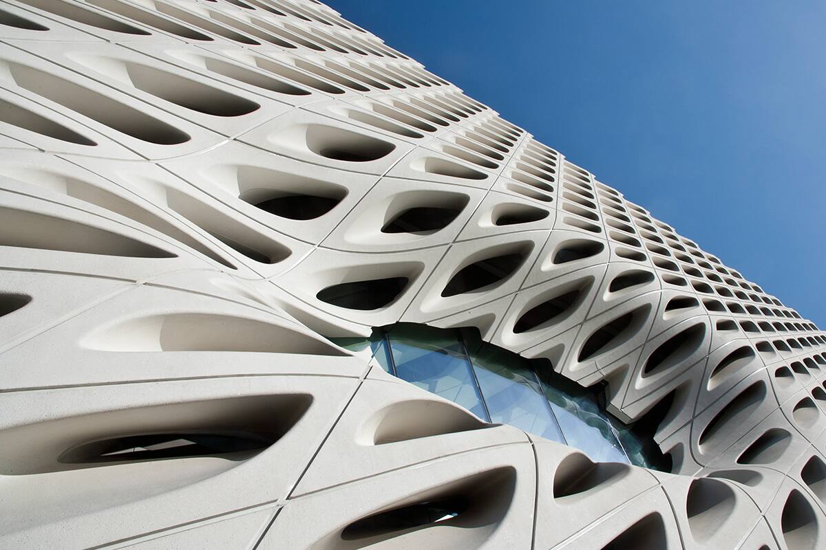 curvedbuilding